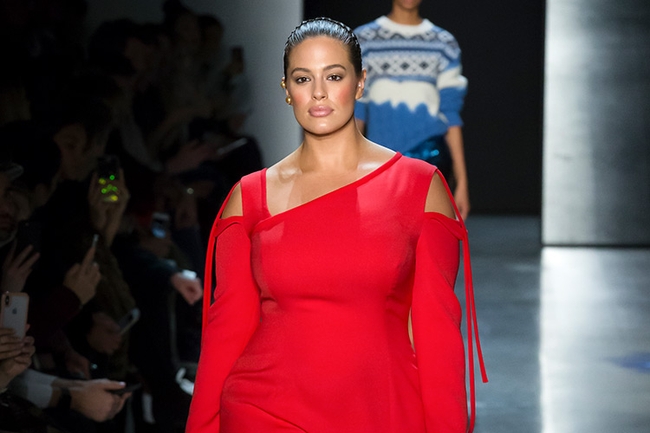 How to become a plus size model? Guide to Plus Size Modelling